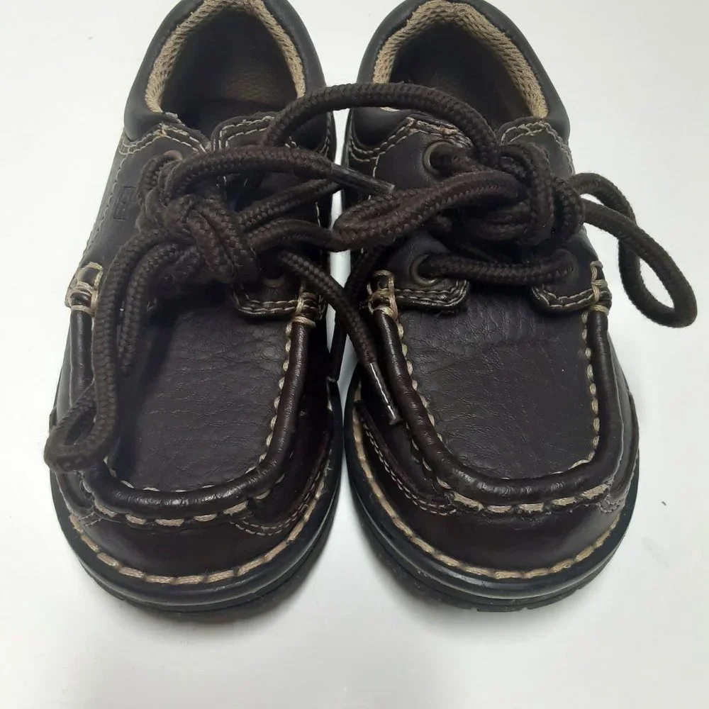 Tommy Hilfiger Boys Size 7M Marshal Brown Lace Up Dress Shoes